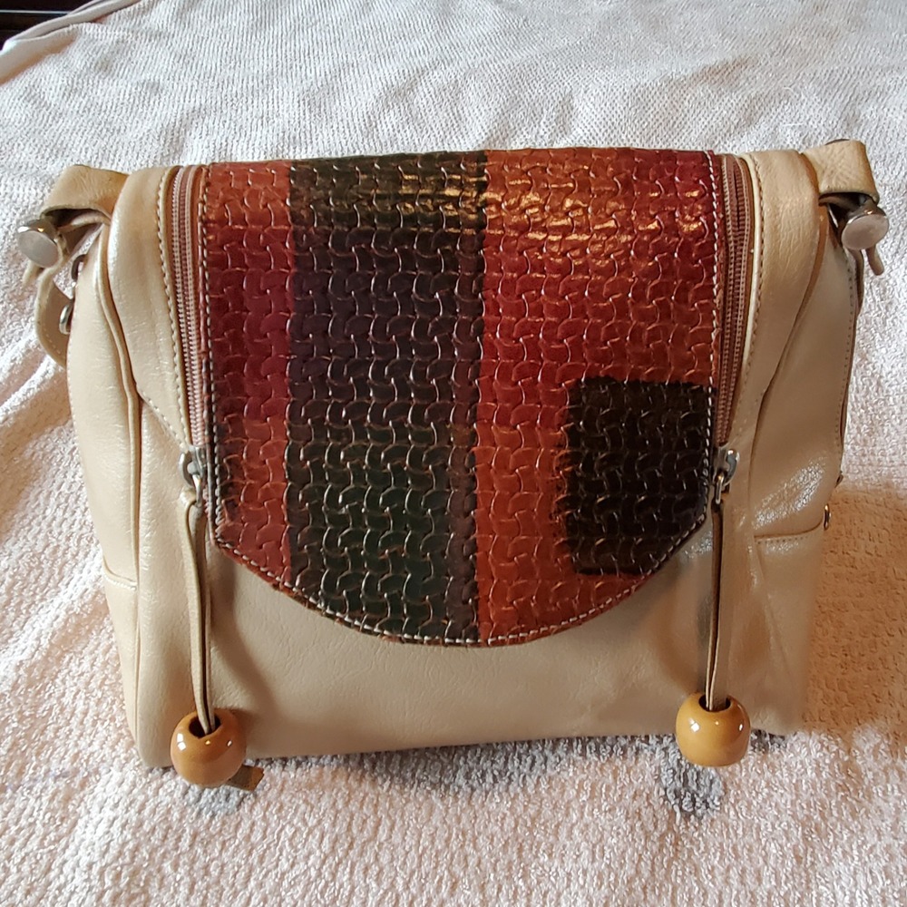 Pierre Cardin Paris Beige Leather Crossbody Bag Made in Argentina Vintage Boho